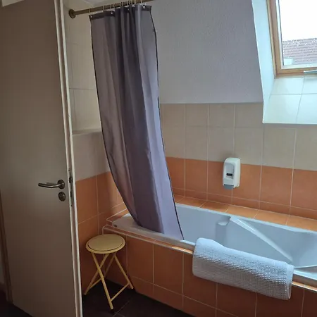 Chez Anabel Et Stéphane Couette-café 3*