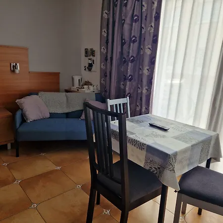 Chez Anabel Et Stephane Bed & Breakfast 3*